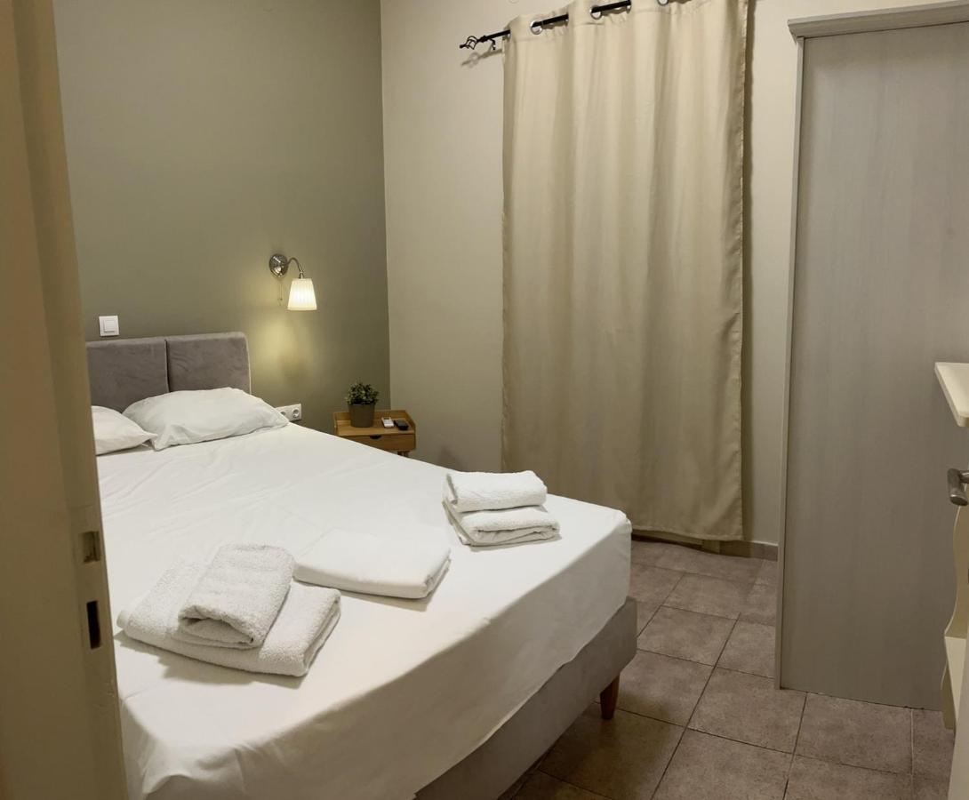 Maro'S Apartments Argostoli  Eksteriør bilde
