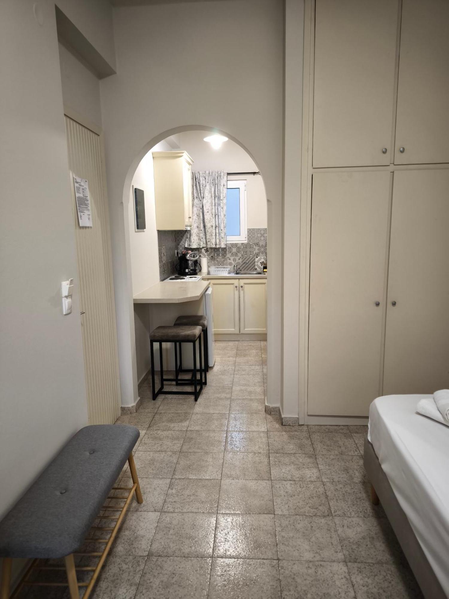 Maro'S Apartments Argostoli  Eksteriør bilde